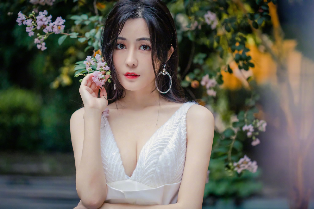 汤晶媚《大夏宝藏》西夏公主剧照图片图片