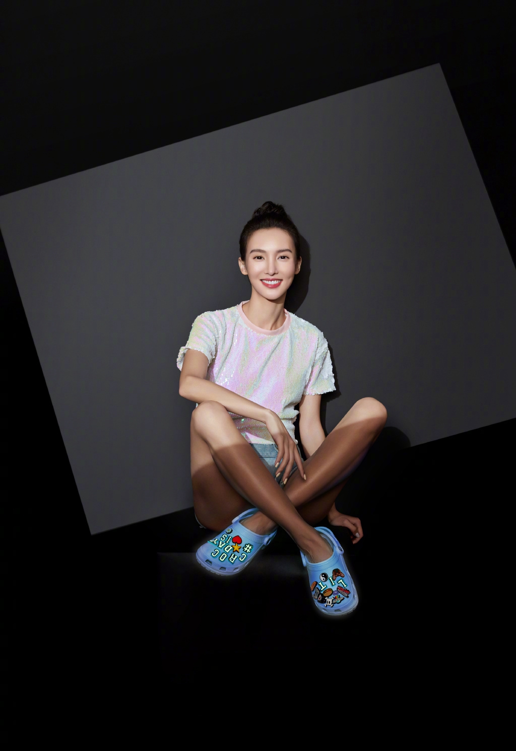中国大陆山东济南女演员平面模特金晨清新随性写真图片图片