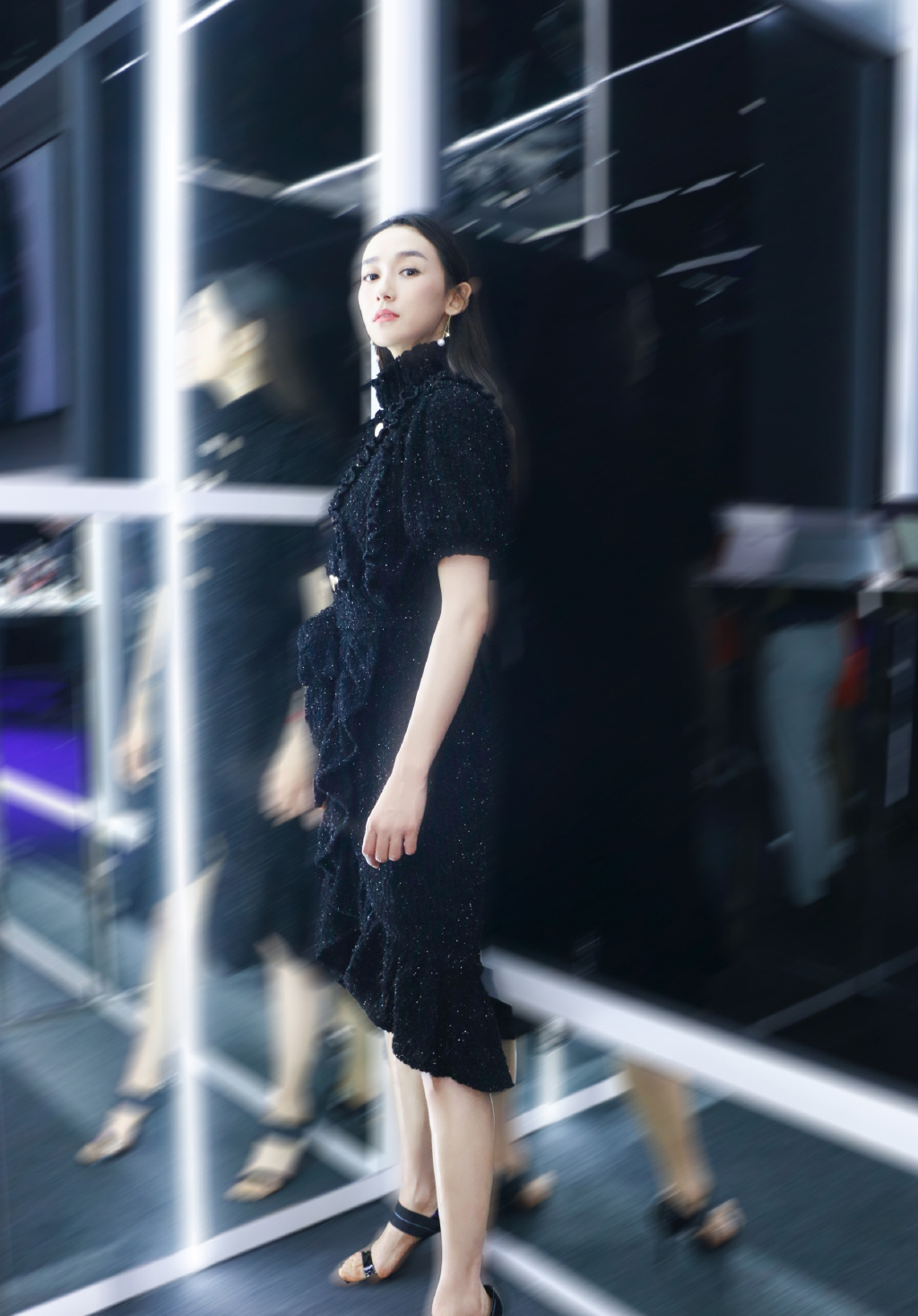 高清女明星李若宁俏皮甜美写真图片图片