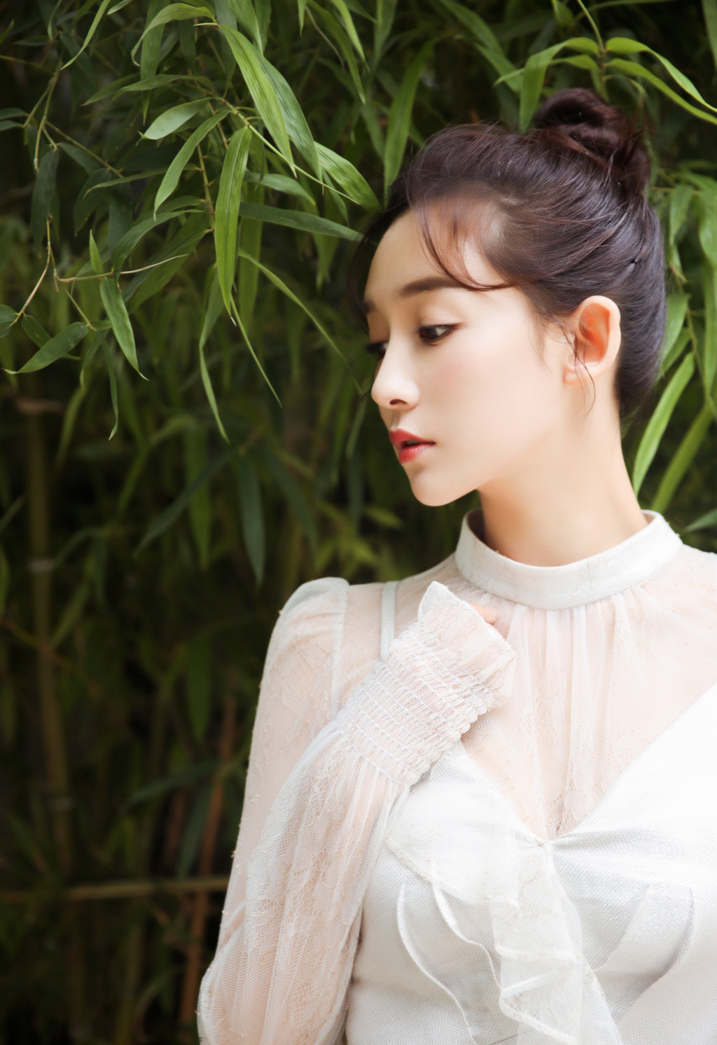 高清女明星李若宁轻甜少女俏皮写真图片图片