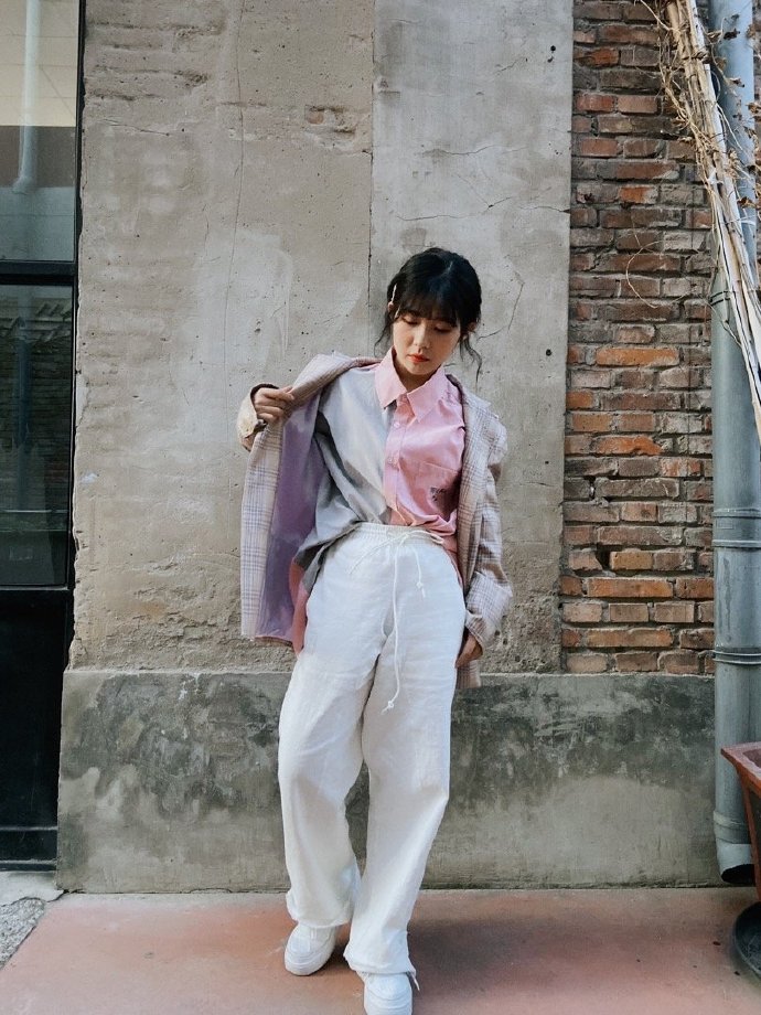 高清广东深圳女星赖美云糖果色甜美写真图片图片