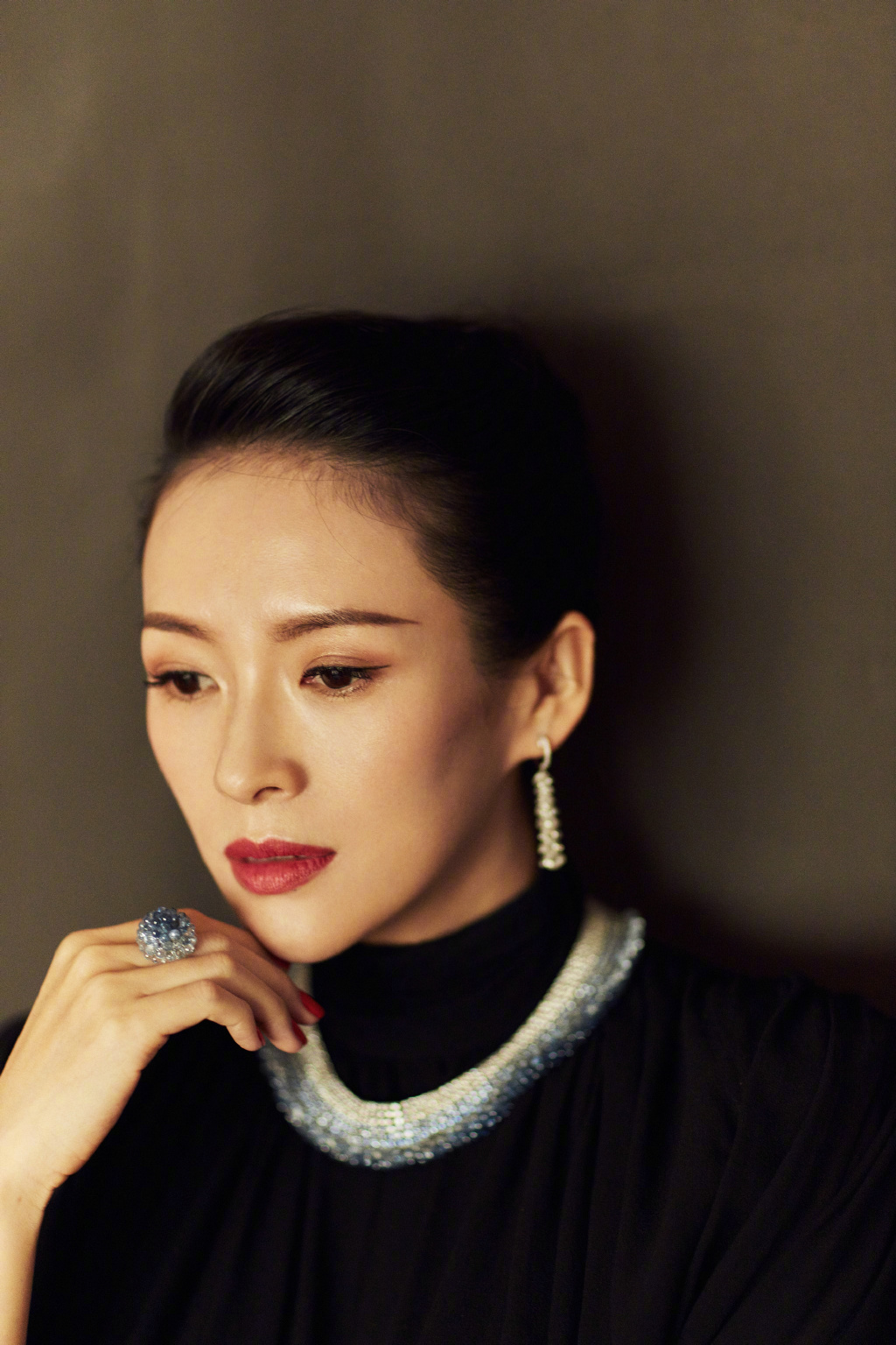 章子怡水墨中国风时尚杂志写真图片图片