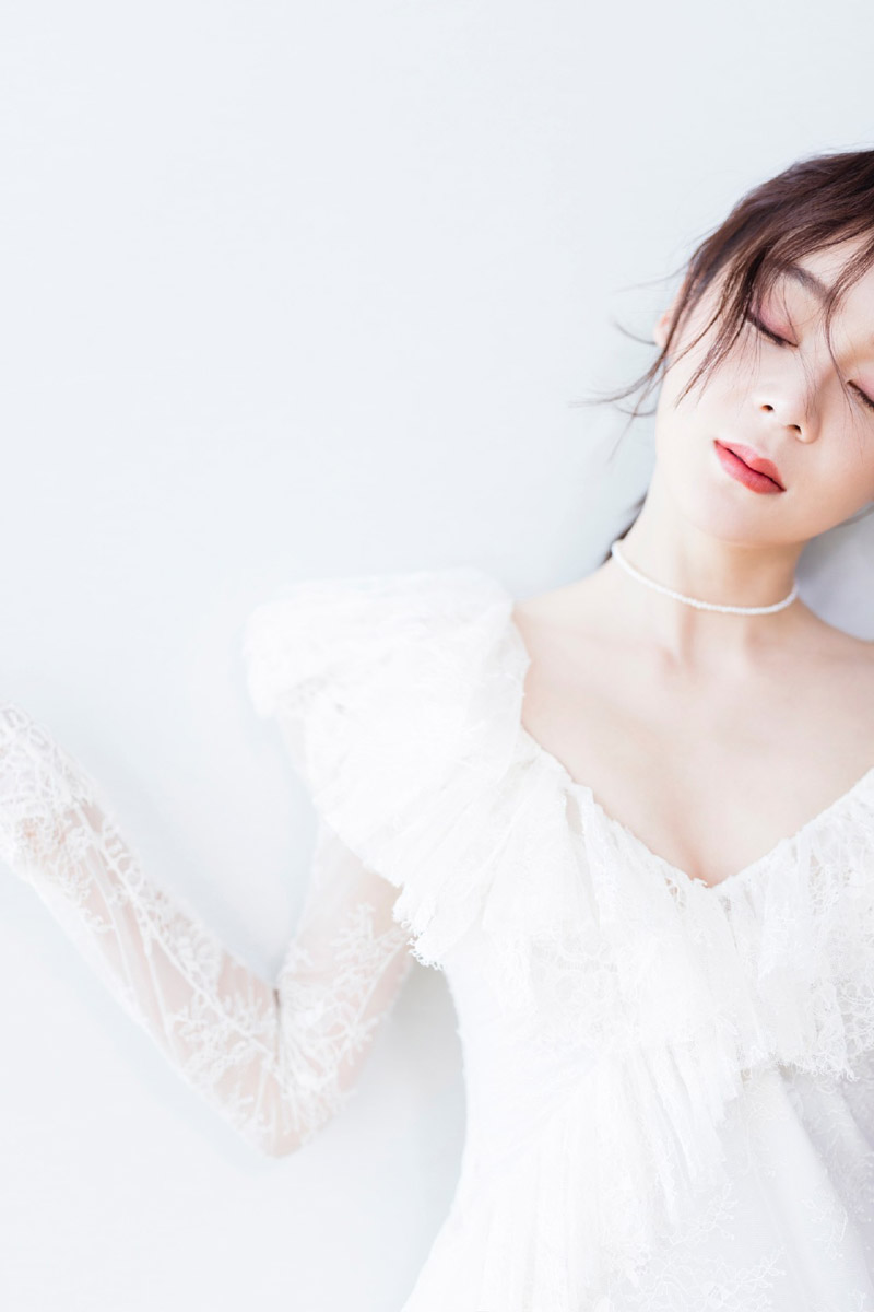 高清中国内地影视湖北省襄阳女演员袁姗姗时尚养眼写真桌面壁纸图片