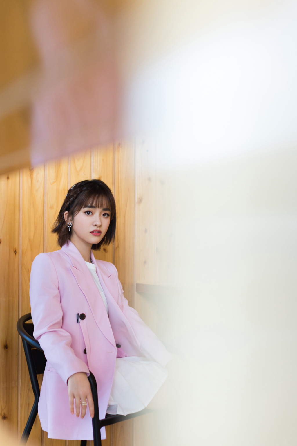 美女沈月图片