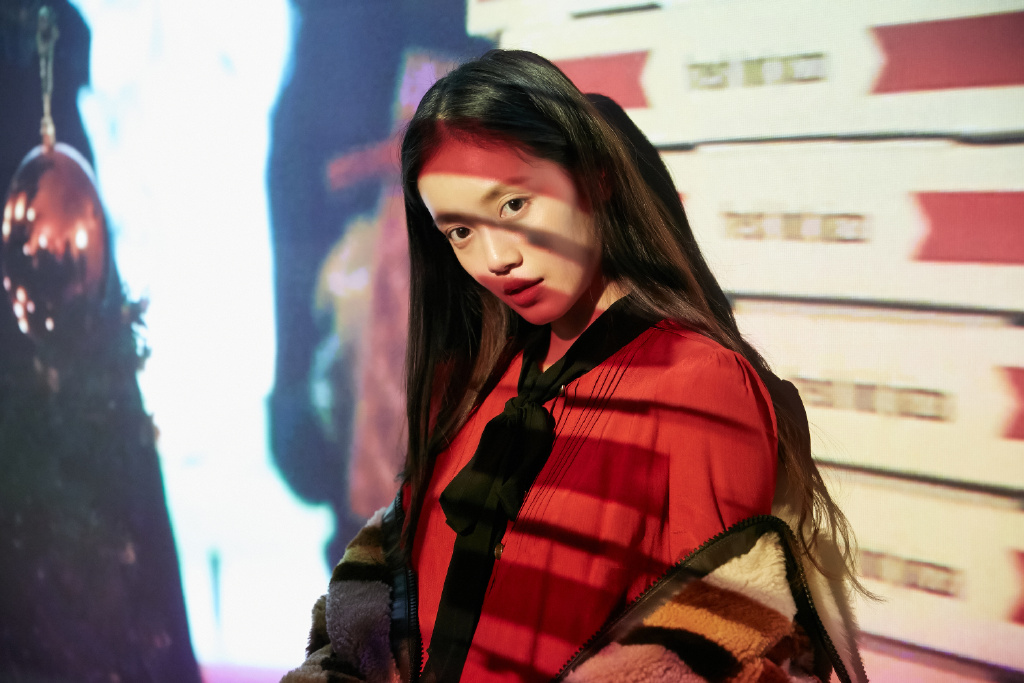 高清女星孙伊涵优雅光影写真图片图片