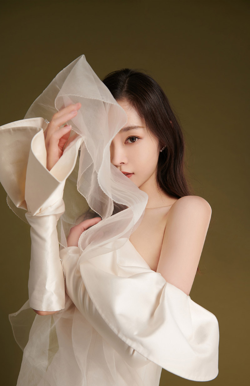 中国内地湖北省荆门女演员宋轶灵动优雅活动图片图片