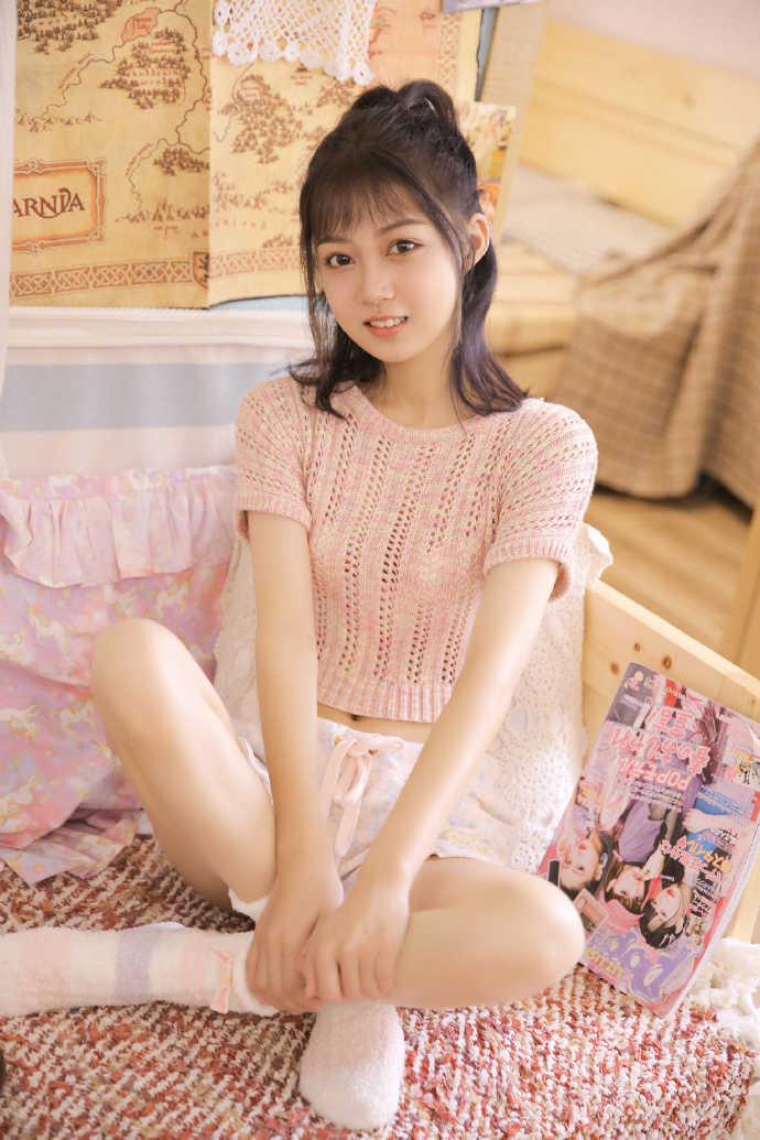 妖艳美女性感激情妩媚大胆激情妩媚写真图片