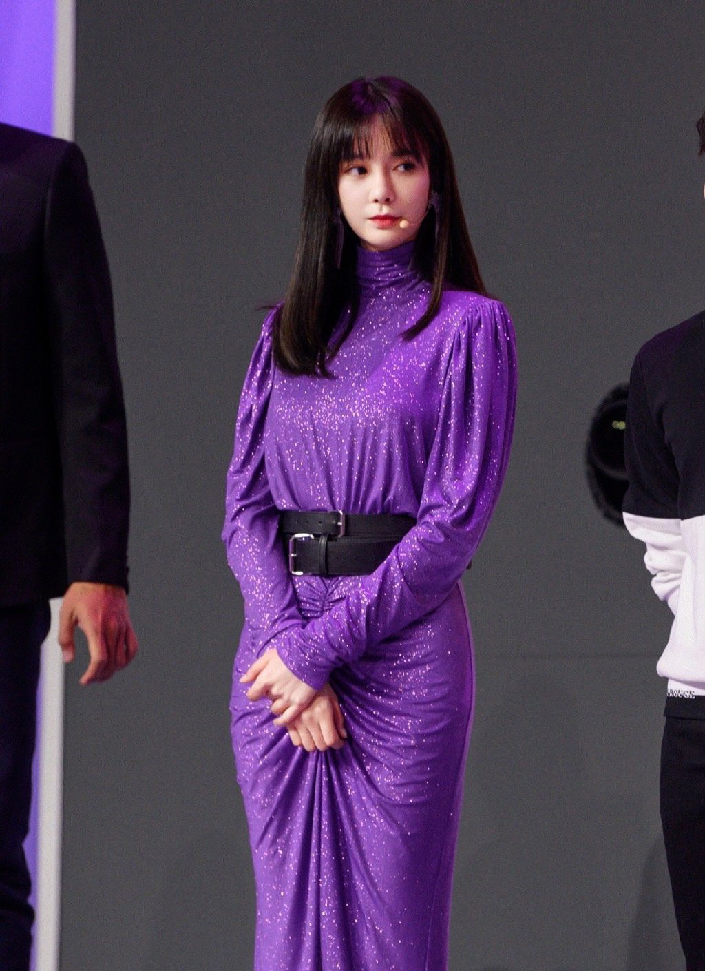 高清湖南省湘西吉首市美女沈梦辰抹胸性感唯美写真图片图片