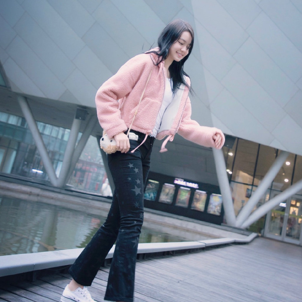 高清女星李诗颖甜美靓丽写真图片图片