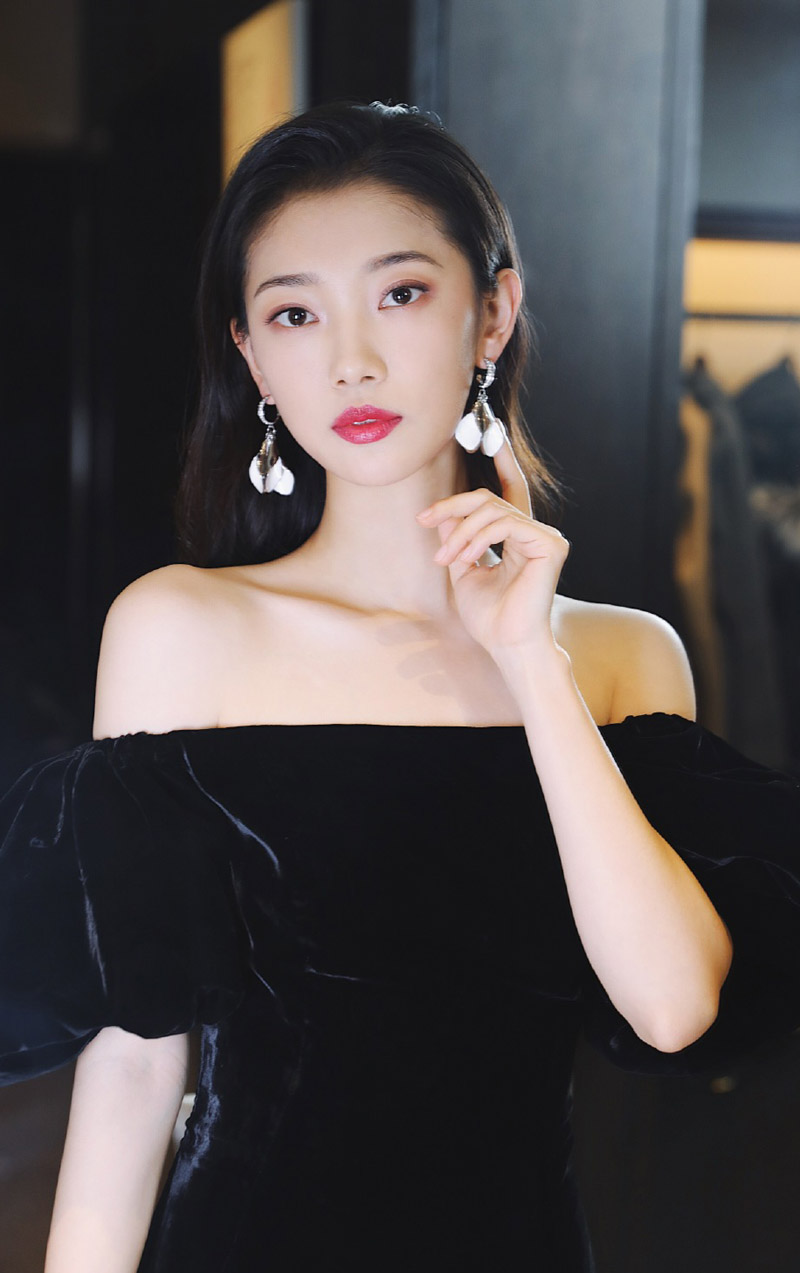 高清田依桐休闲率性时尚写真图片图片