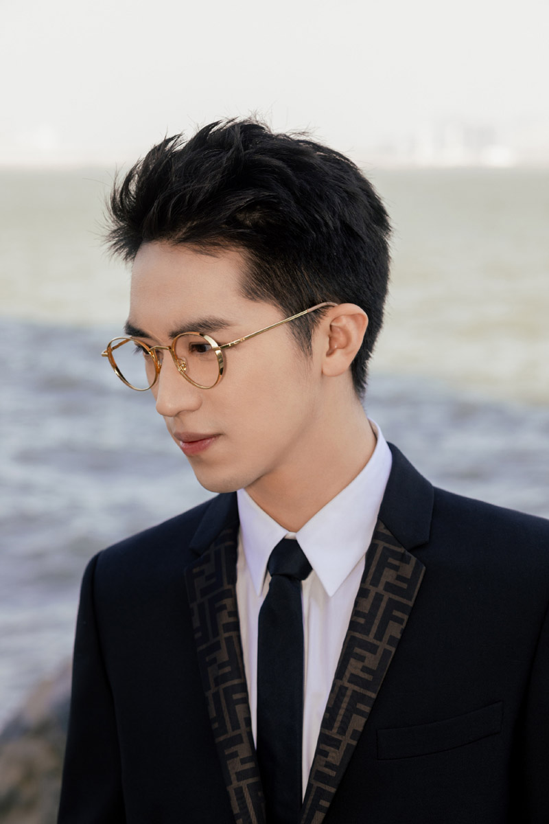 中国内地中国上海男演员许魏洲公益写真图片图片