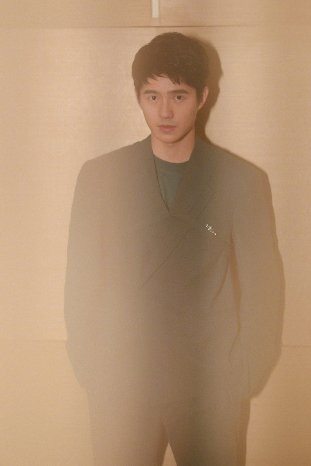 中国内地河南省平顶山男演员刘昊然MAHB年度先生盛典帅气写真图片图片