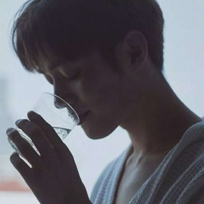 微信文艺个性男生头像图片图片