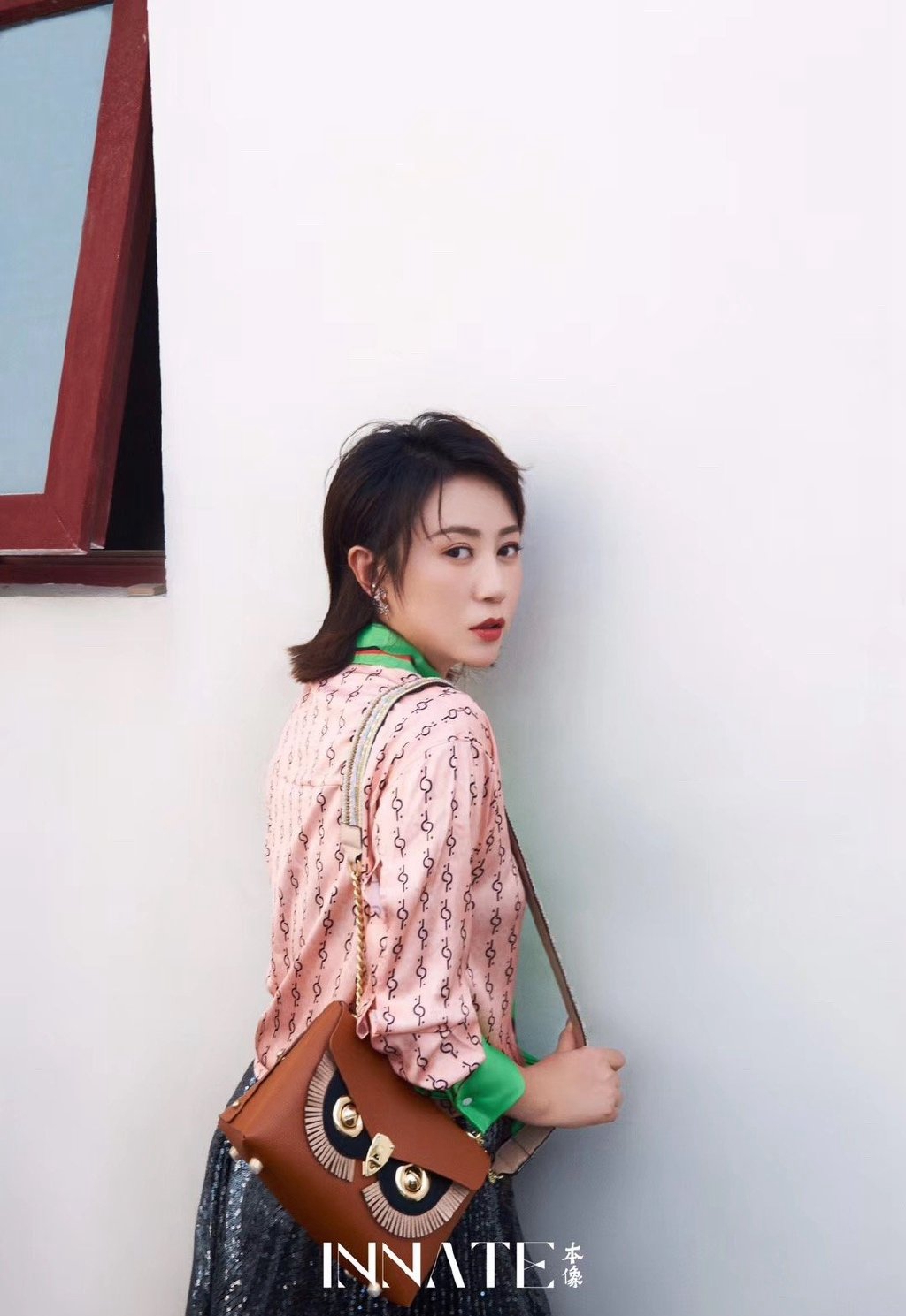 高清辽宁省丹东市宽甸满族自治美女马丽红色高叉长裙性感写真图片图片