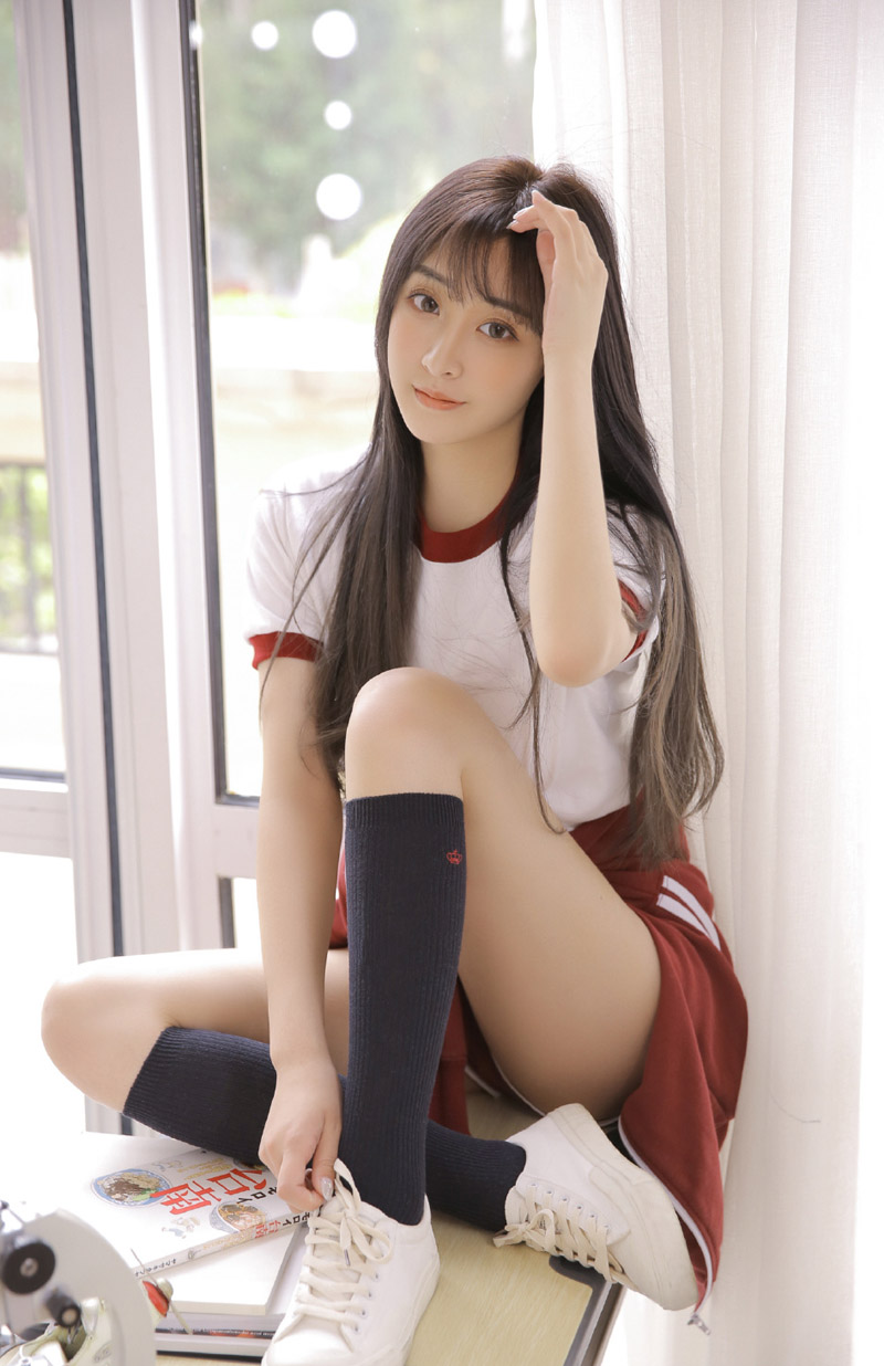 王紫璇图片