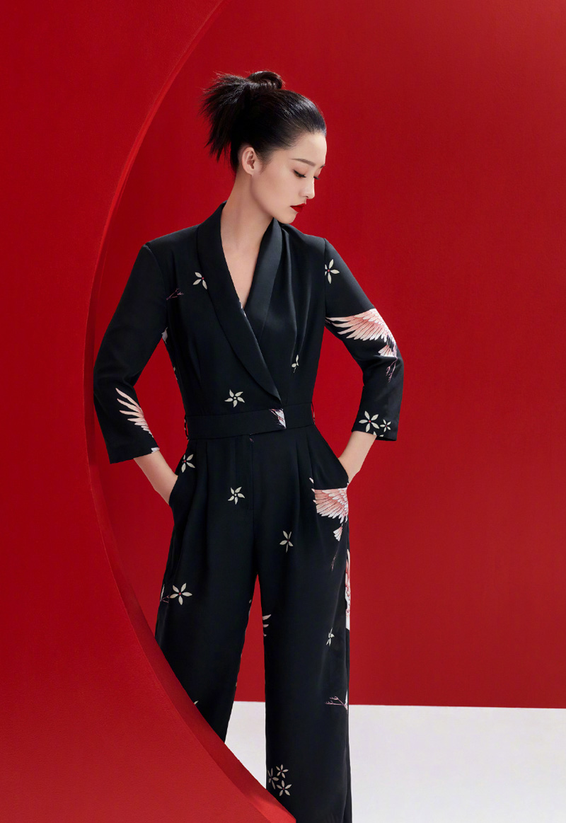 李沁图片