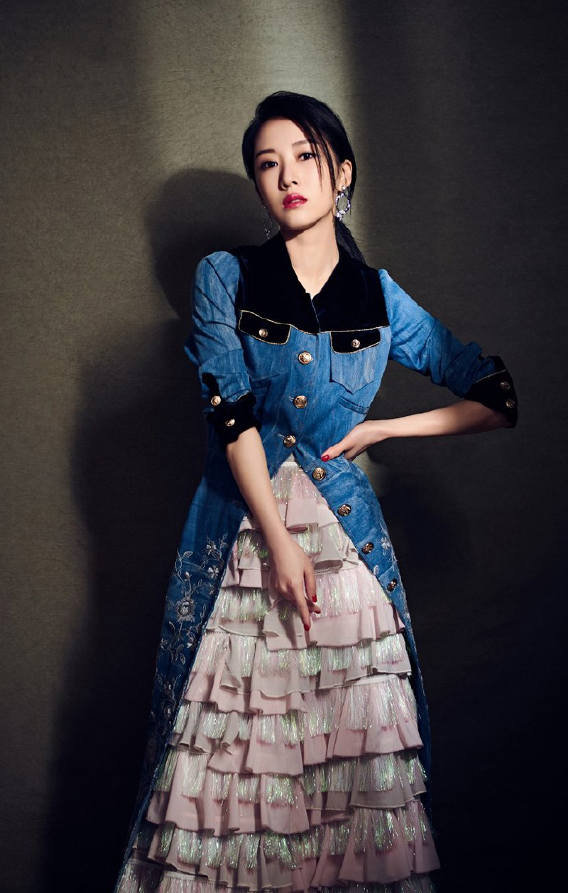 李念图片   李念优雅迷人写真图片图片