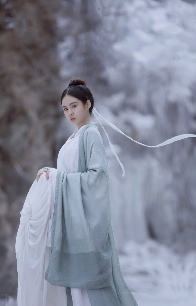 高清中国内地福建省福州女演员郑合惠子温婉动人写真图片图片