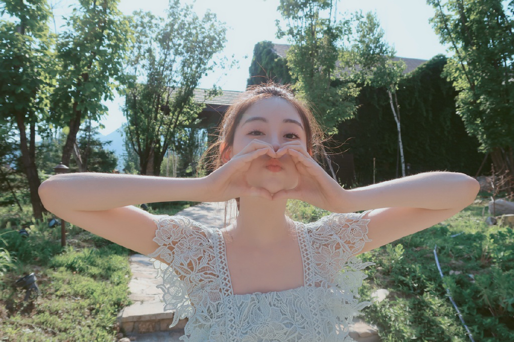 娜斯提娅·库萨齐纳 Nastya Kusakina清纯美丽图片图片
