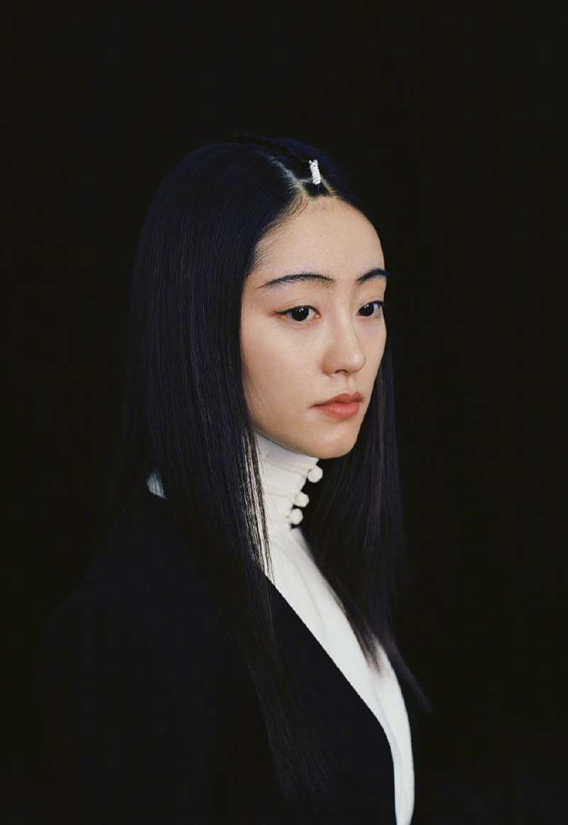 中国内地黑龙江齐齐哈尔女演员祝绪丹性感迷人写真桌面壁纸图片