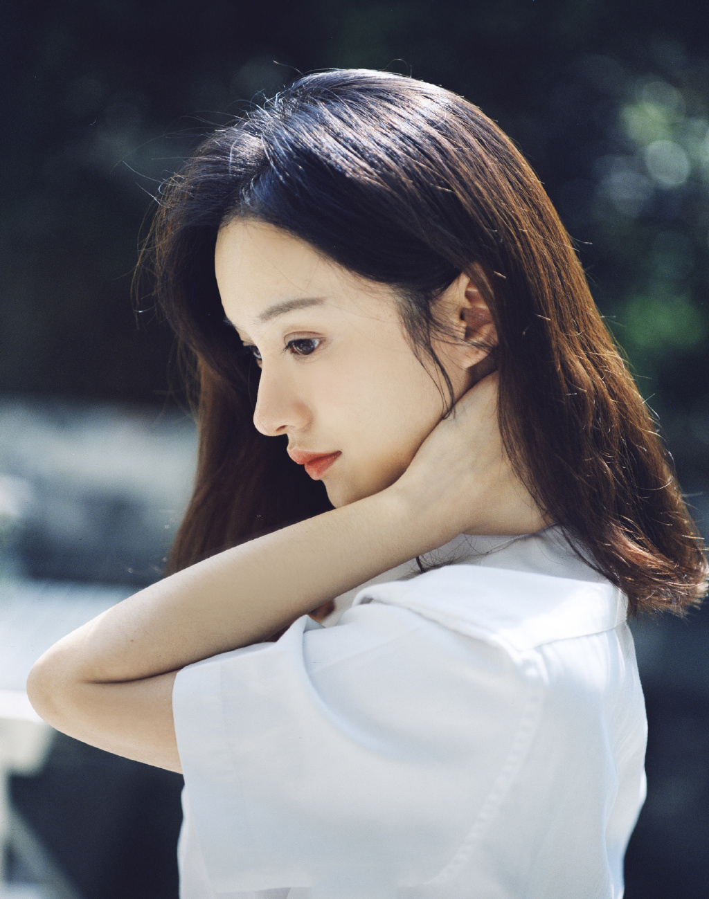 陆妍淇率真时尚街拍写真图片图片