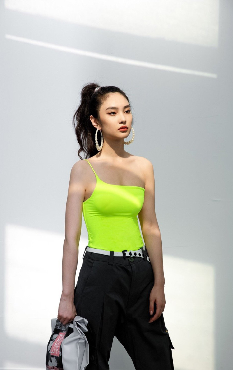 中国内地女演员王可如《我心深触》图片图片 中国内地女演员王可如《我心深触》图片图片