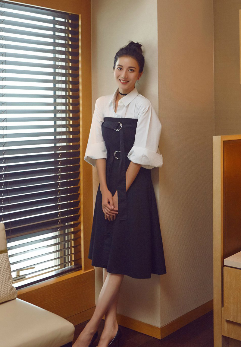 中国大陆四川省成都女演员彭杨甜美知性写真图片图片 中国大陆四川省成都女演员彭杨甜美知性写真图片图片
