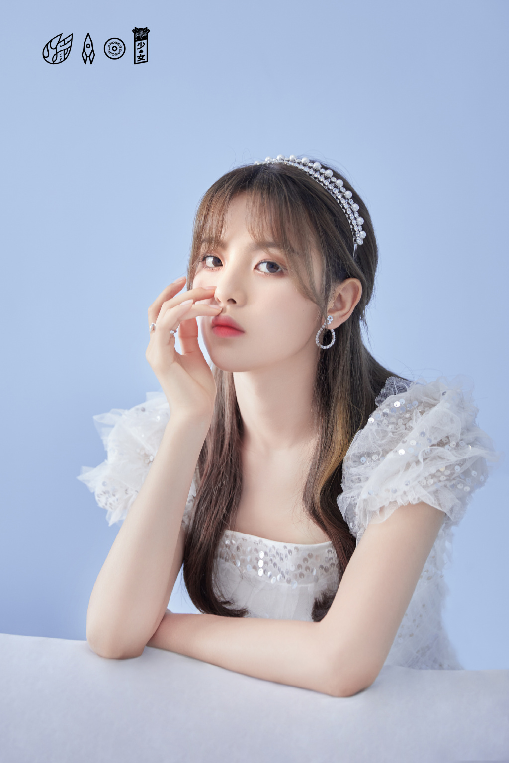 高清江苏性感美女星杨超越甜美糖果色写真图片图片
