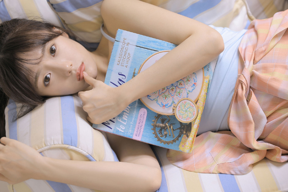 高清中国内地代黑龙江省哈尔滨新生女演员阚清子炫酷时尚大片性感写真图片图片