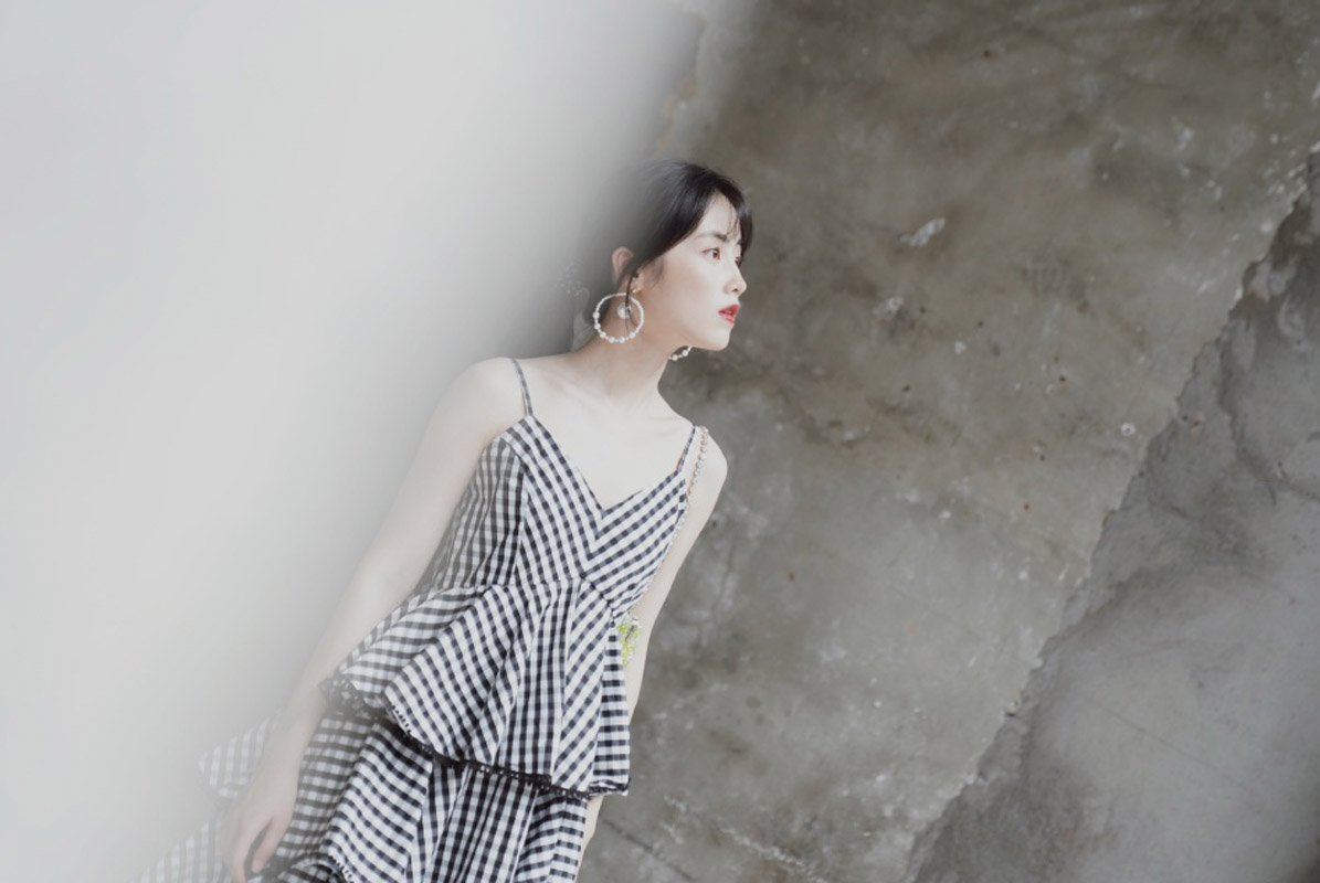 中国内地女广东陆丰模特章乐韵吊带裙迷人写真图片图片 中国内地女广东陆丰模特章乐韵吊带裙迷人写真图片图片