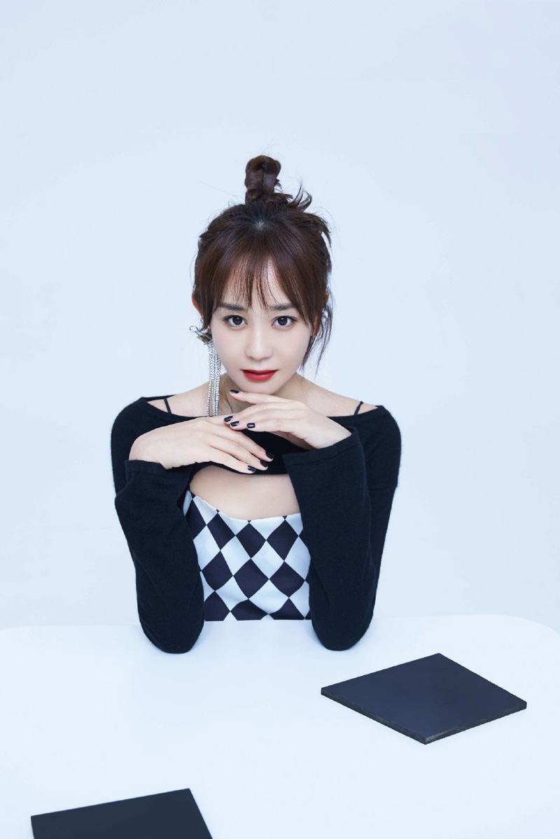 中国内地南省郑州女演员海陆性感御姐时尚写真图片图片