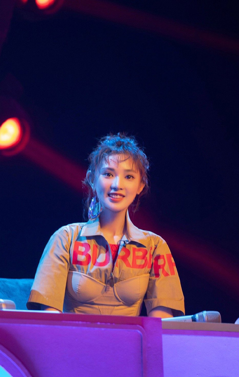 彭小苒图片