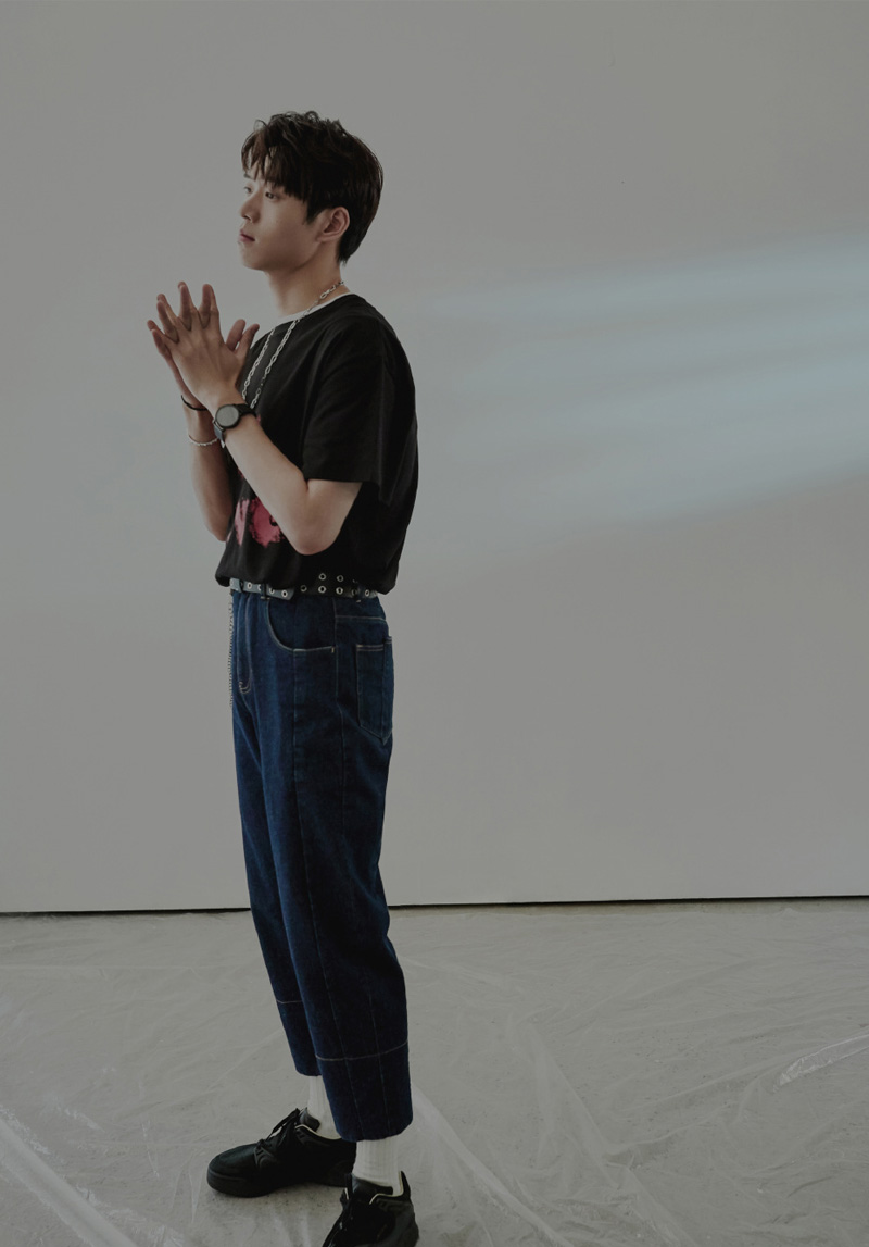 魏大勋COSMO时尚美丽盛典帅气图片图片
