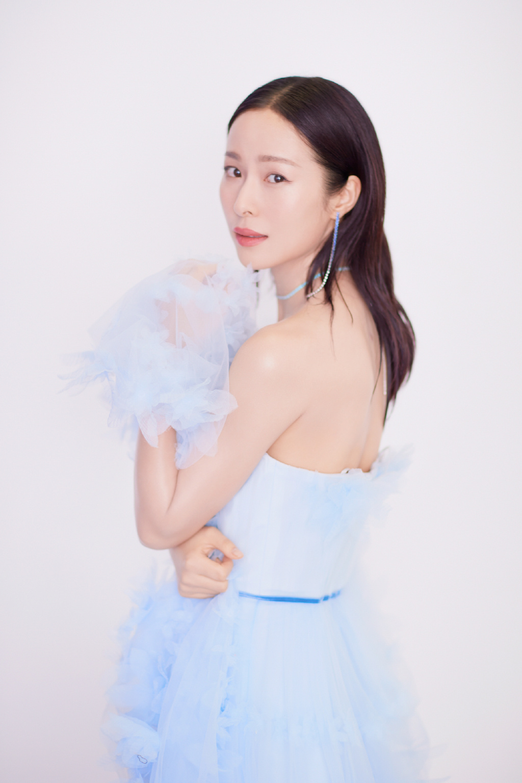 江一燕图片