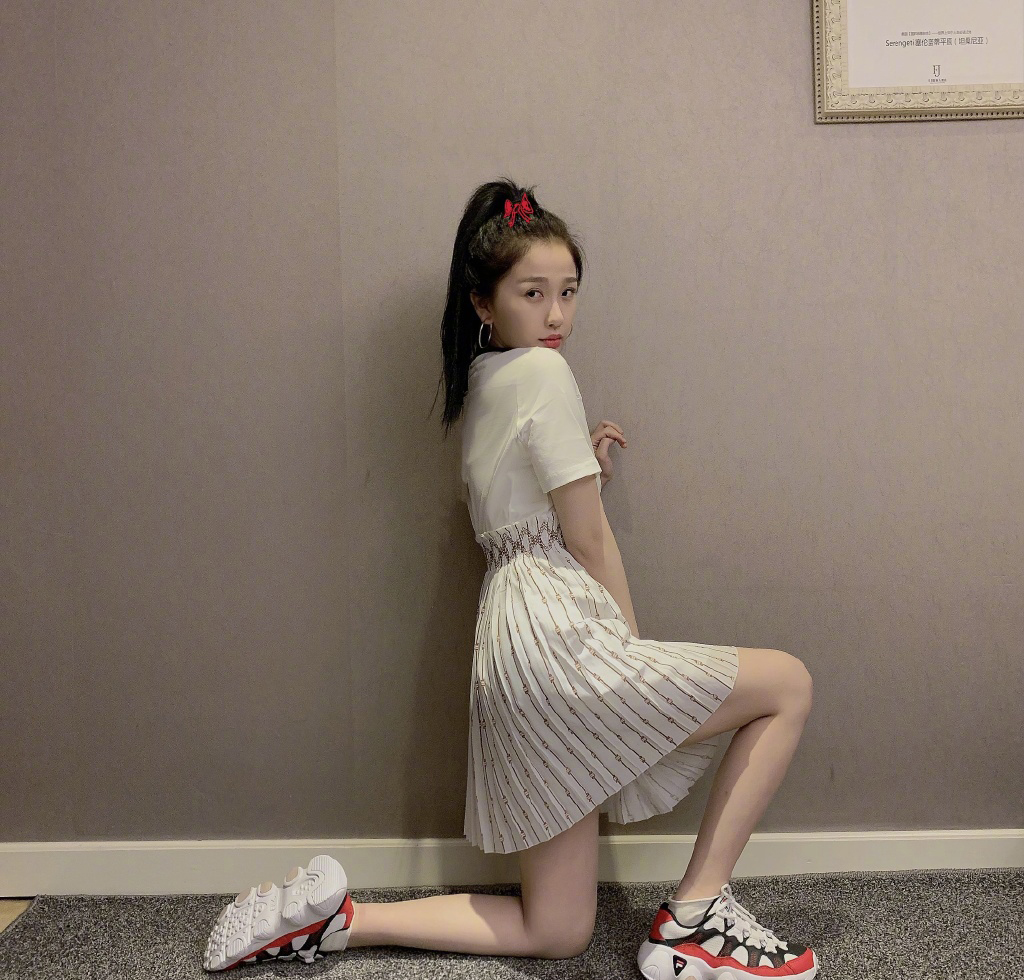 高清中国内地美女虞书欣仙气十足的唯美写真图片图片
