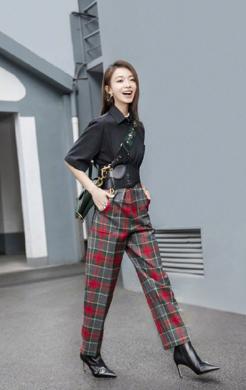吴谨言图片