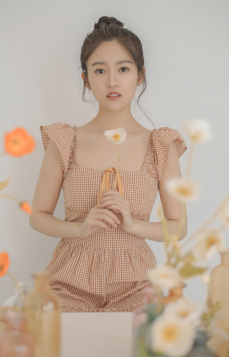 中国内地海市女演员汤梦佳清新温婉居家写真图片图片 中国内地海市女演员汤梦佳清新温婉居家写真图片图片