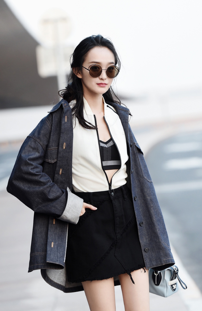 高清中国内地女演员平面模特何泓姗唯美婚纱写真图片图片