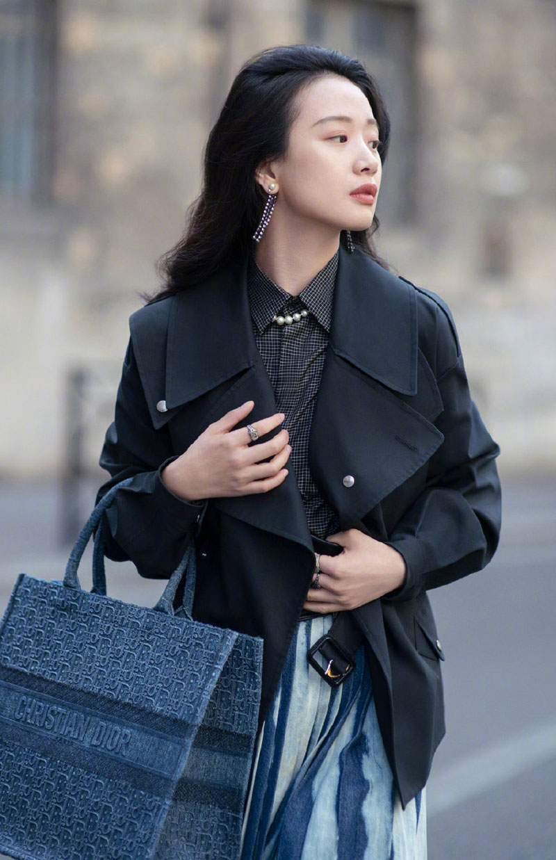 中国内地湖南长沙女演员李梦酷美皮衣写真图片图片 中国内地湖南长沙女演员李梦酷美皮衣写真图片图片