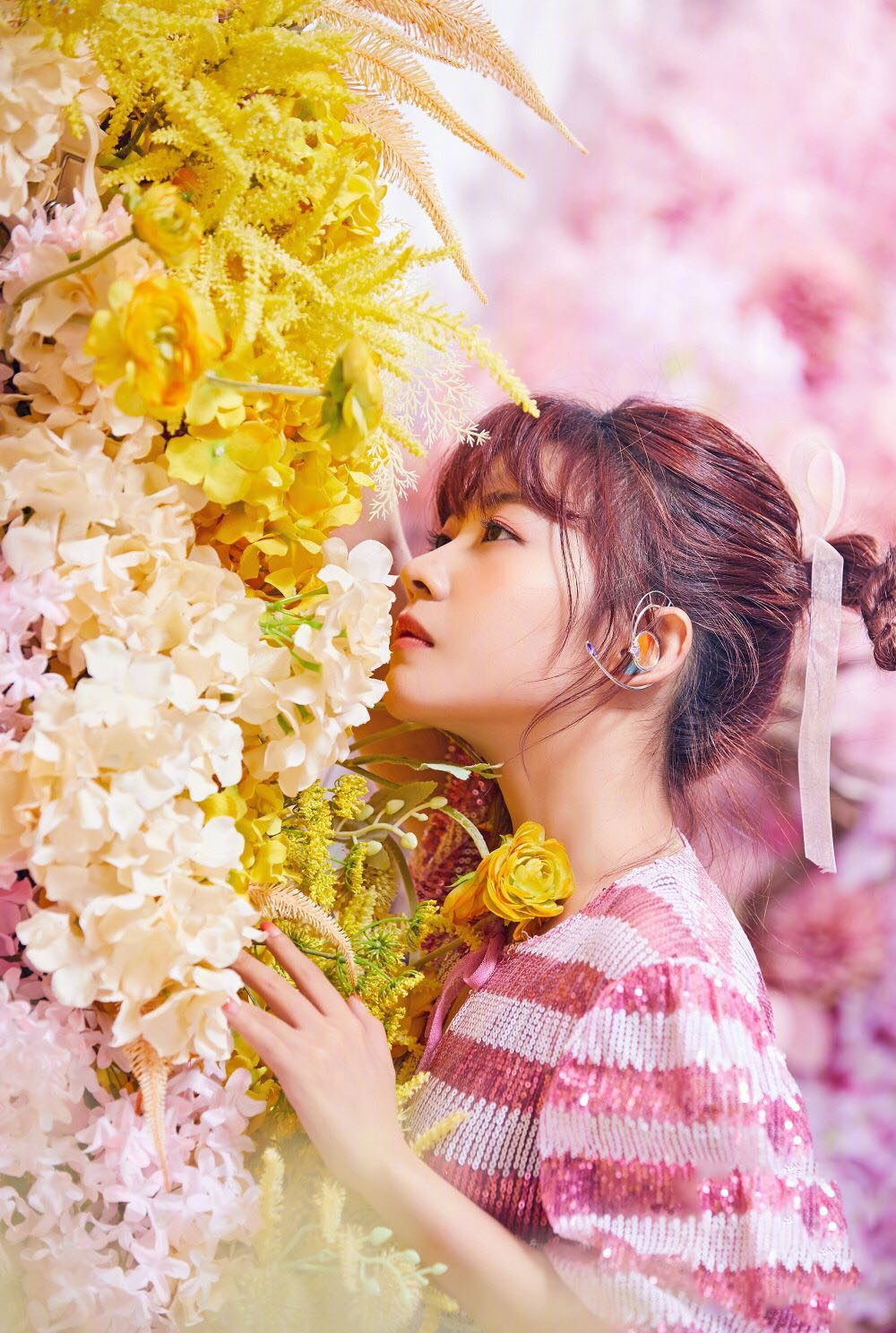 高清广东深圳女星火箭少女101yamy赖美云傅菁黑白配写真图片图片