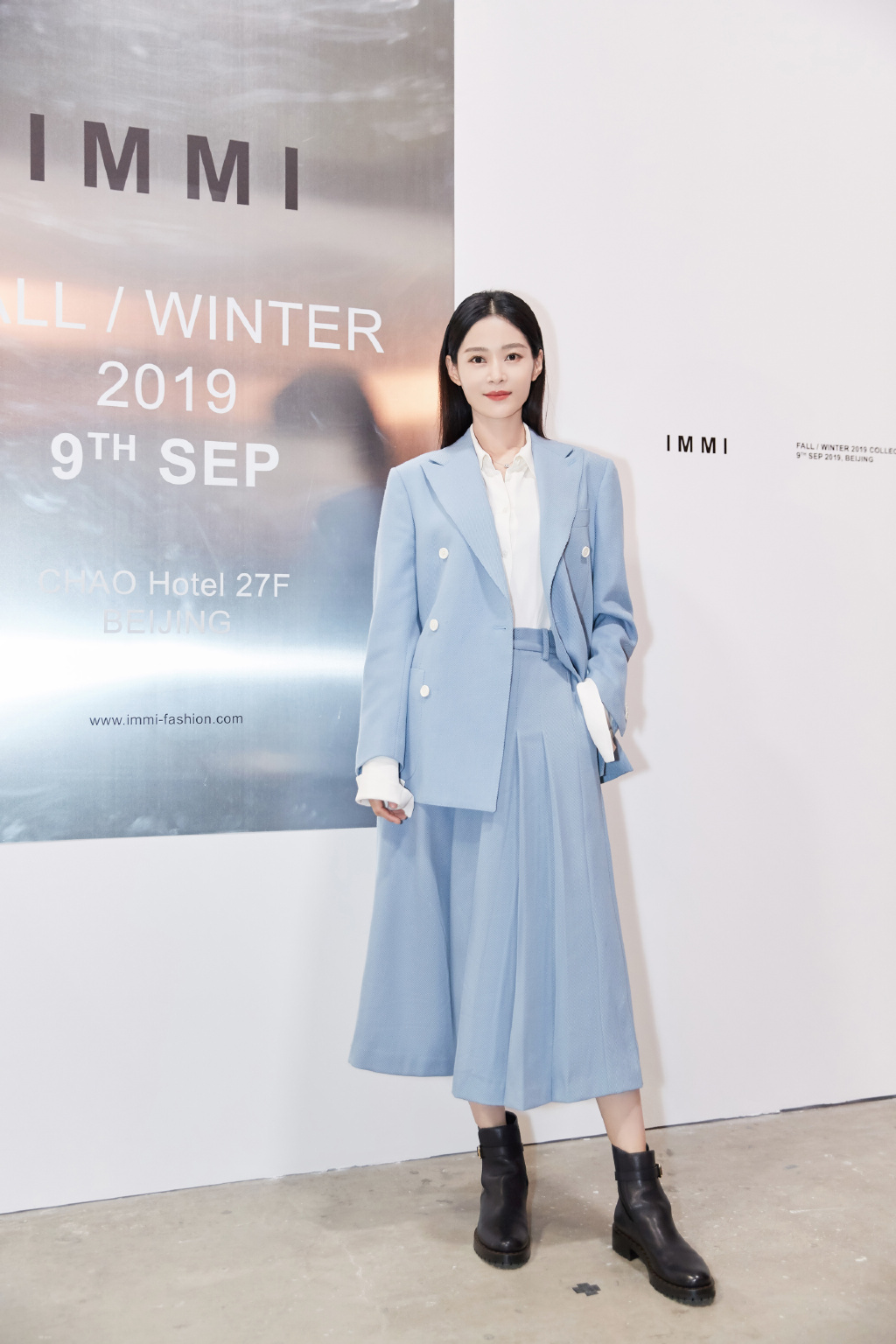 高清内地山东烟台女演员王媛可时尚优雅写真图片图片