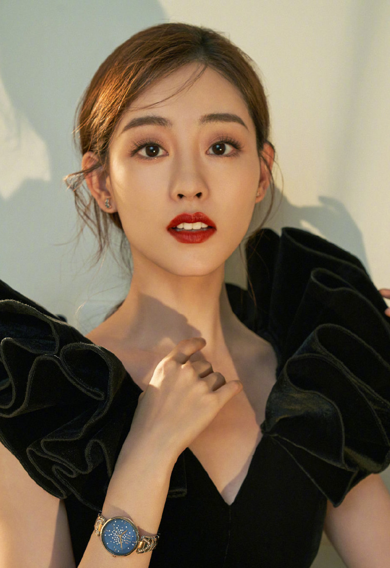 中国内地黑龙江齐齐哈尔女演员祝绪丹性感写真桌面壁纸图片 中国内地黑龙江齐齐哈尔女演员祝绪丹性感写真桌面壁纸图片
