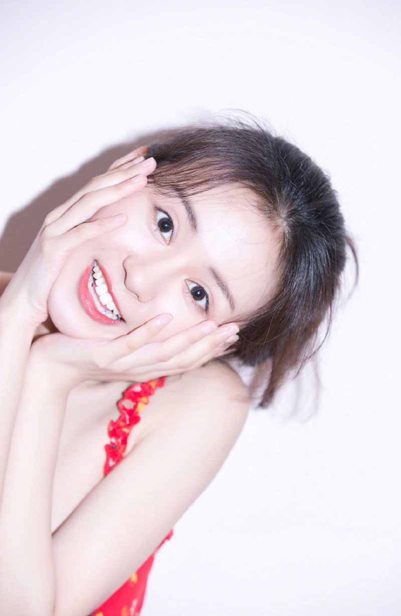 郑合惠子图片