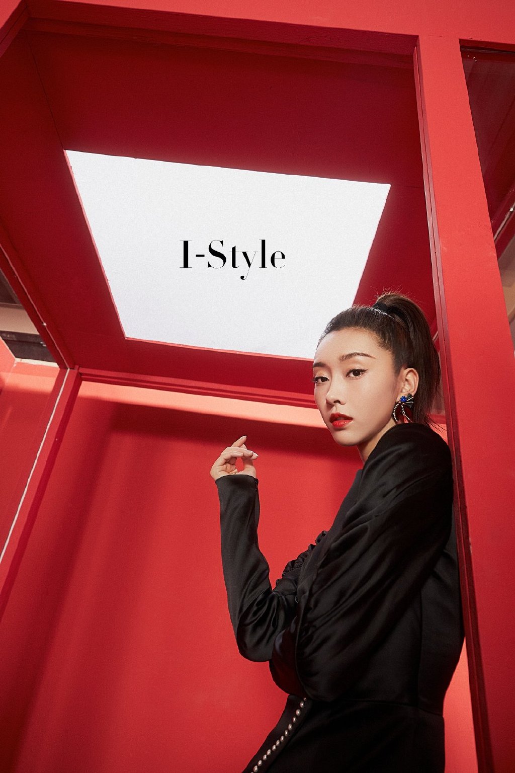 高清内地江苏省南京女演员宣璐温婉动人写真图片图片