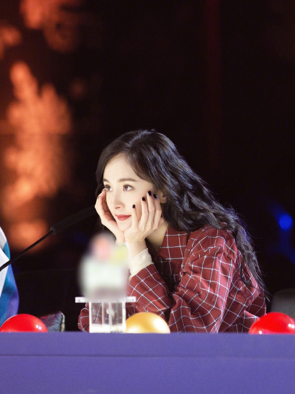 杨幂格子衫性感写真图片图片