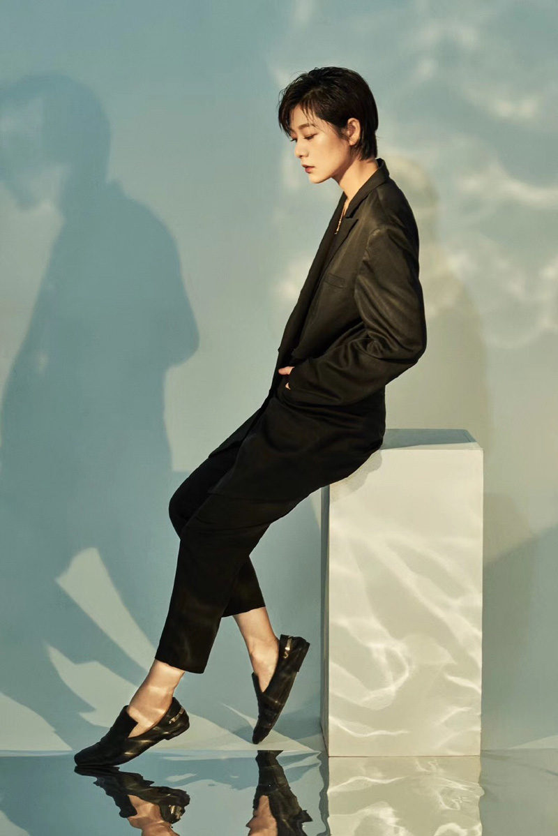 高清江苏省徐州美女王真儿旅途中唯美养眼写真图片图片