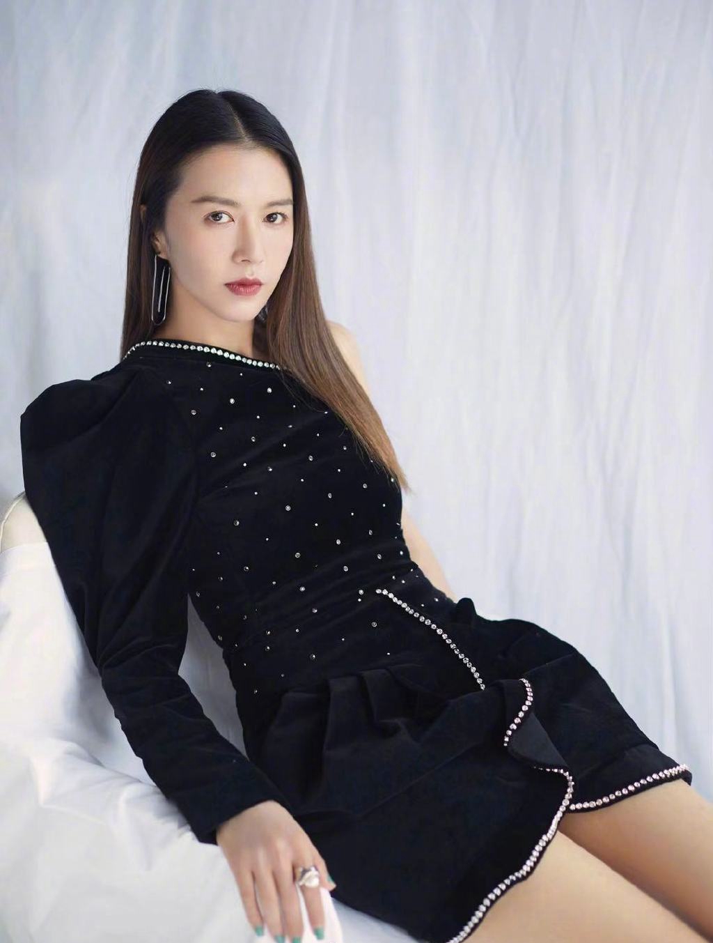 谭维维图片