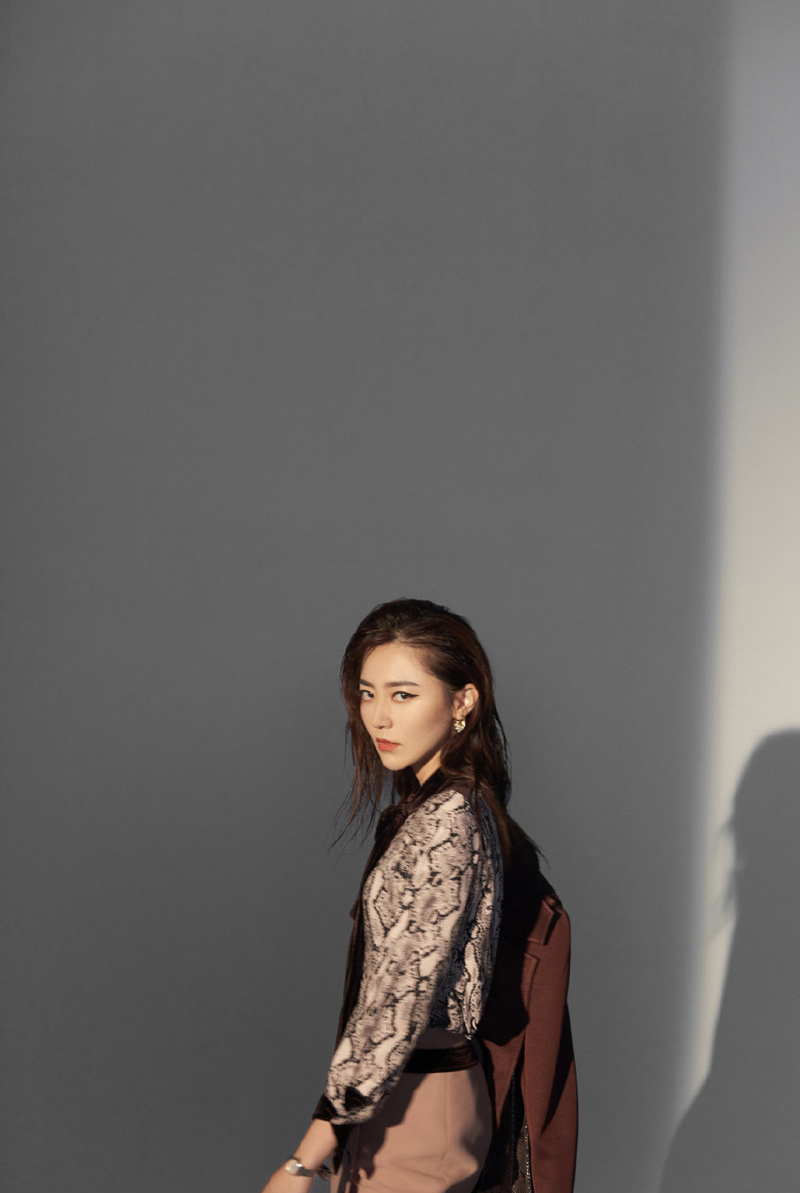 黄梦莹图片