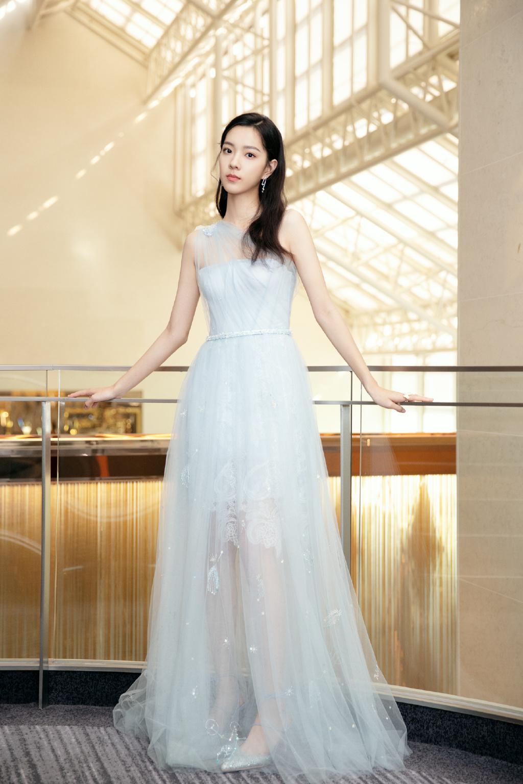 高清女星庄达菲手机壁纸图片图片