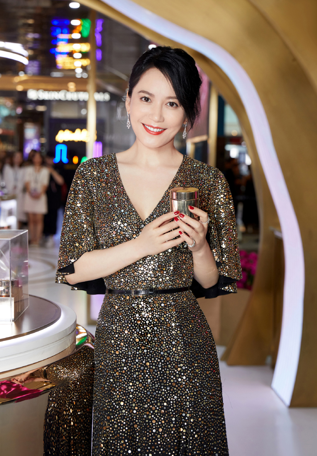 高清中国导演,演员俞飞鸿优雅知性写真图片桌面壁纸图片 高清中国导演,演员俞飞鸿优雅知性写真图片桌面壁纸图片